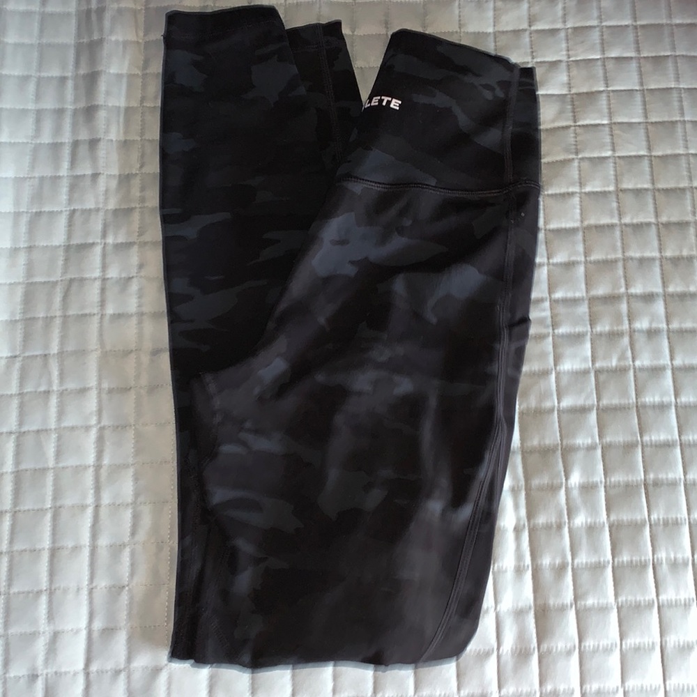 Alphalate Camo Leggings